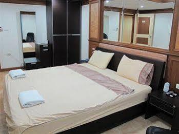 Star 2* Bangkok
