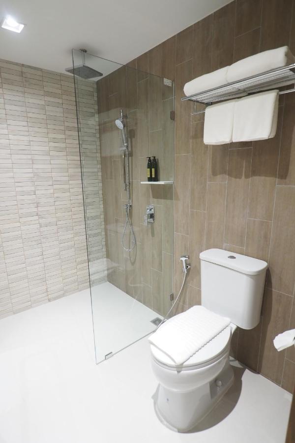 Hotel The Quarter Phromphong By Uhg 4*