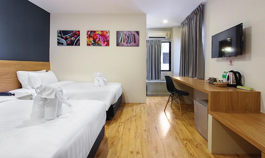 D Varee Xpress Pula Silom,