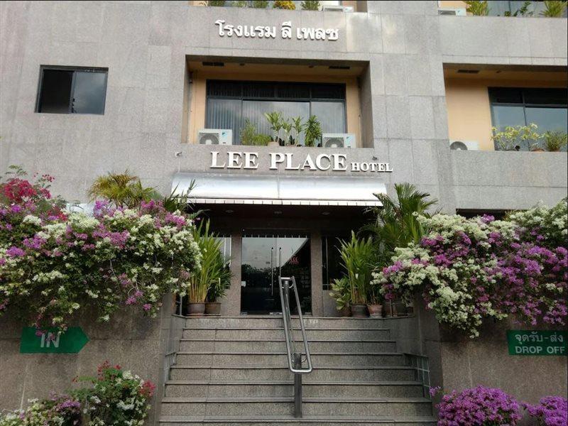 Albergue Lee Place *