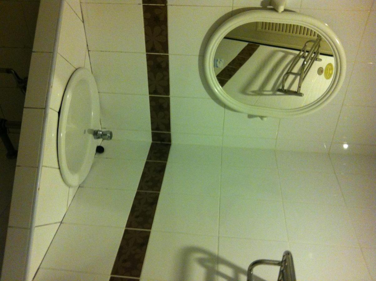 Orchid Place Inn