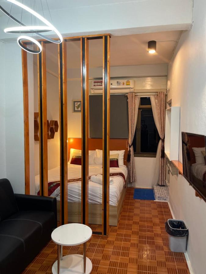 Hotel Acozyposhtel 4*