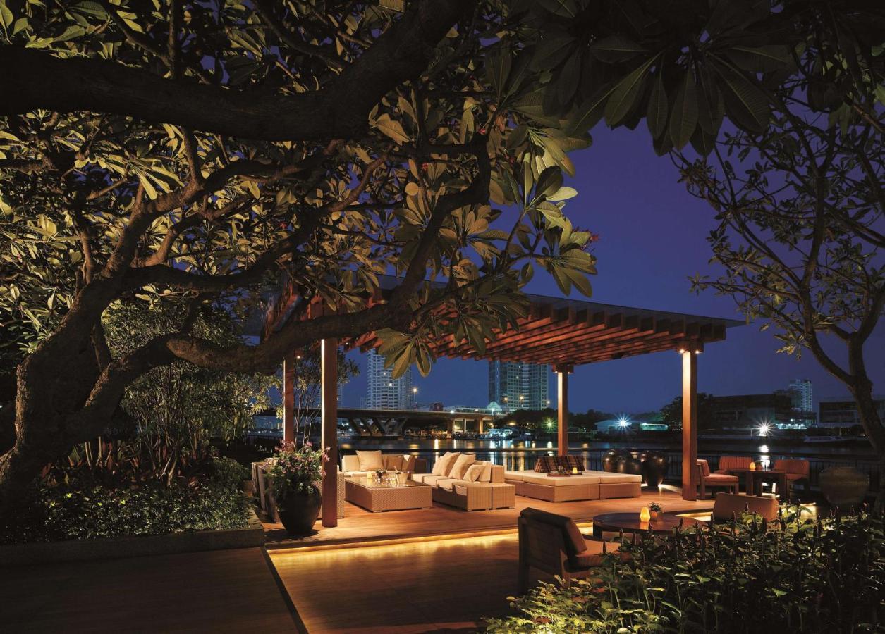 Shangri-la Hotel 5*