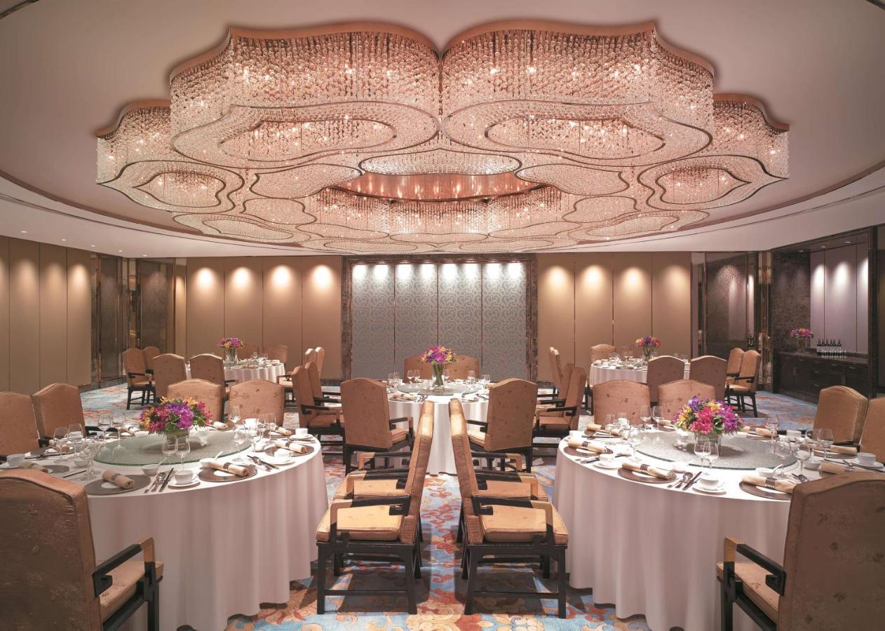 Shangri-la Hotel