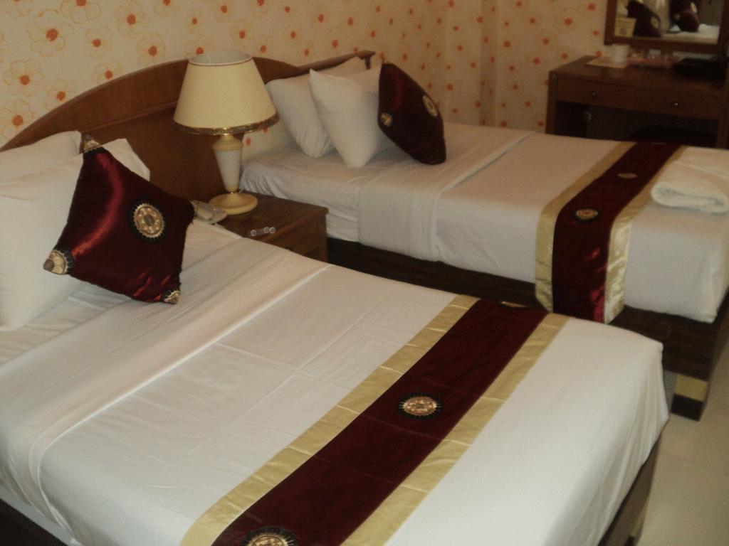 Chaleena Princess Hotel