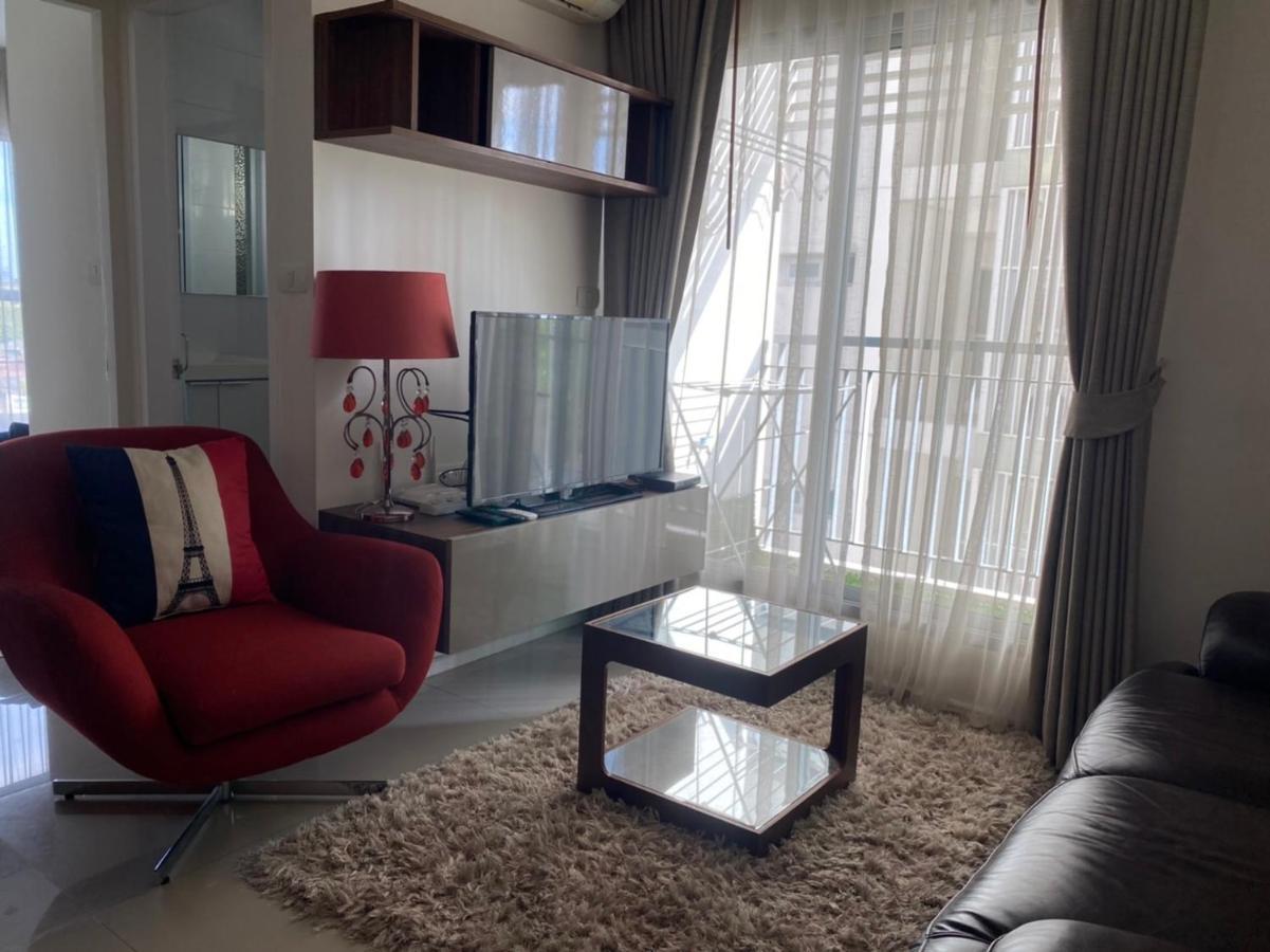 Cosy 2 Bedroom On Sukhumvit, Bts Phra Khanong