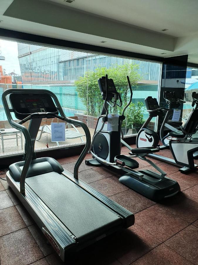 Amora Neoluxe Hotel 4*