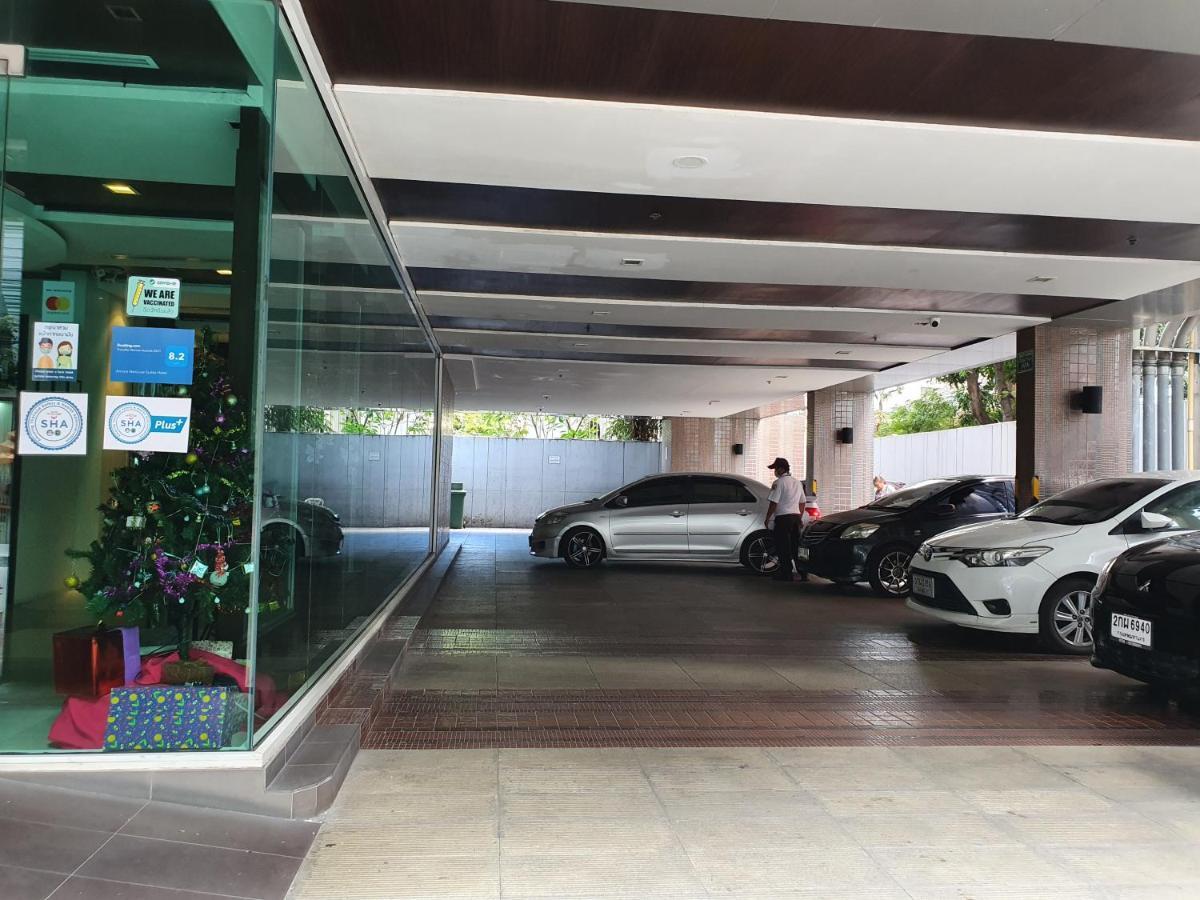 Amora Neoluxe Hotel Bangkok