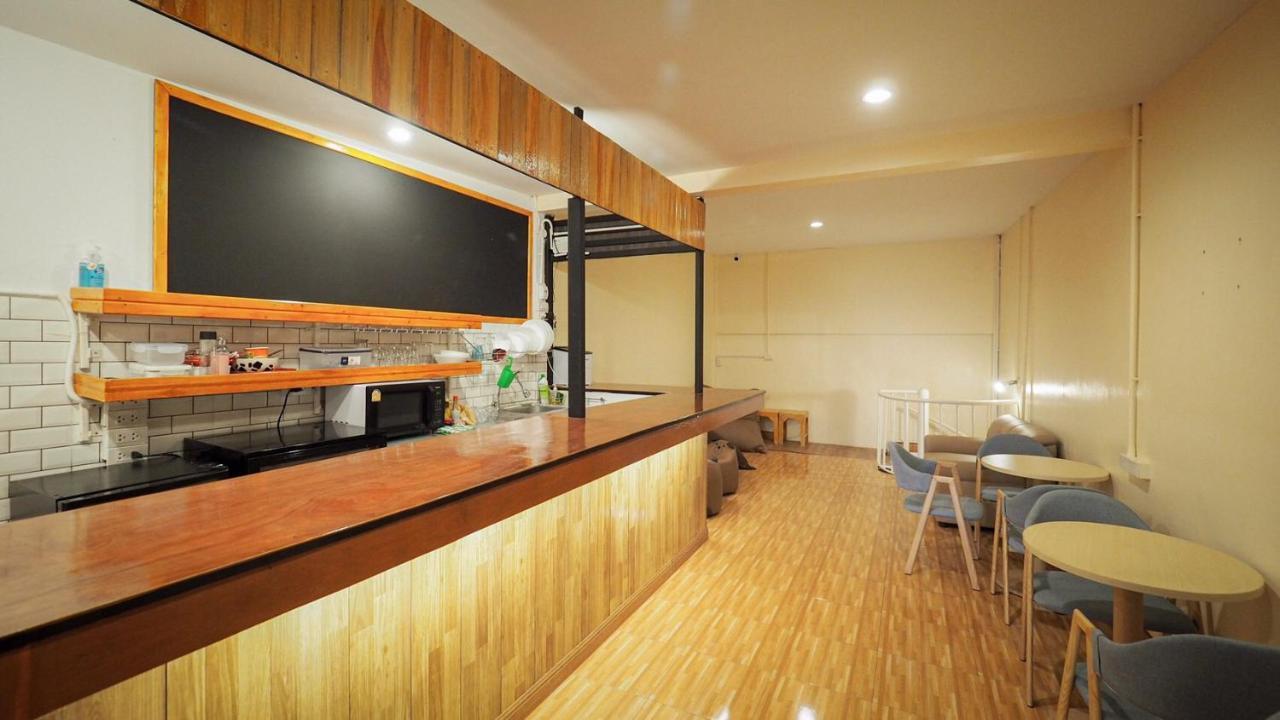 I-sleep Silom Hostel