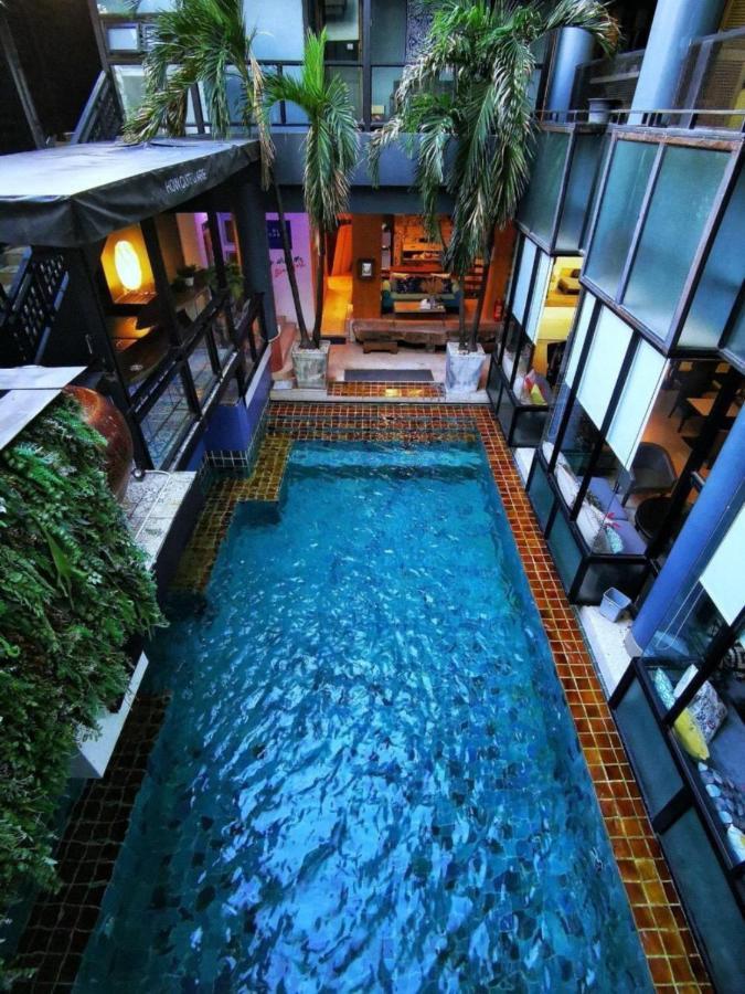 Blu Ari Stylish Gay Poshtel Hostel *