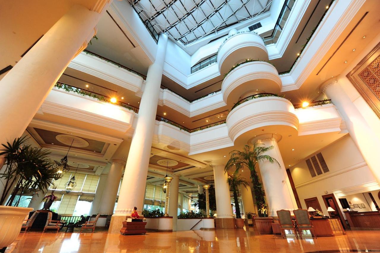 Montien Riverside 5* Bangkok