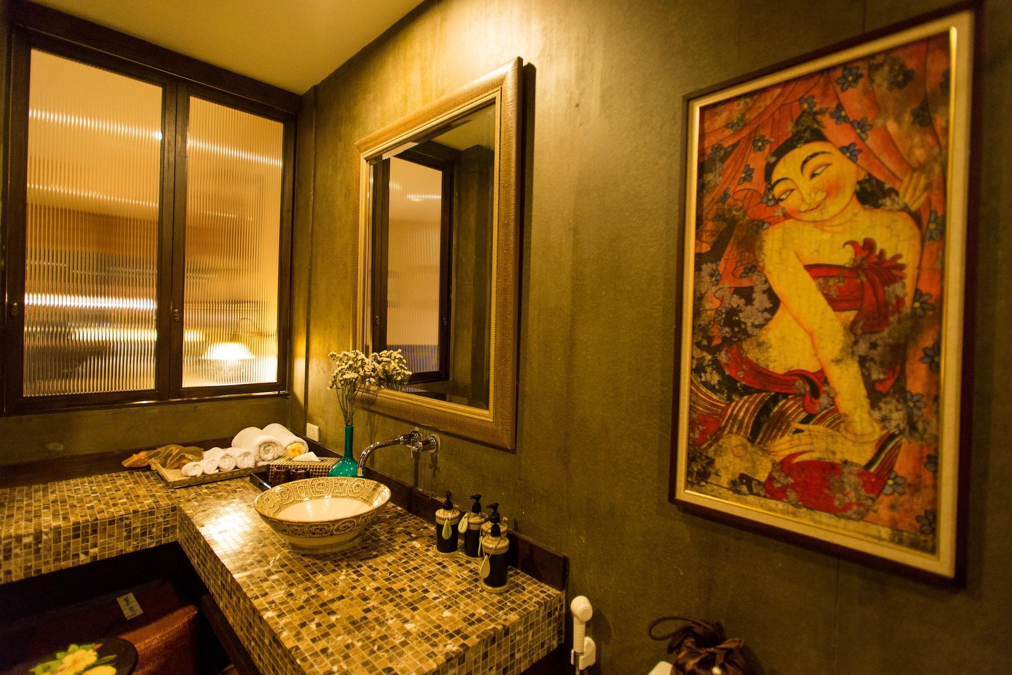 Arun Hotel