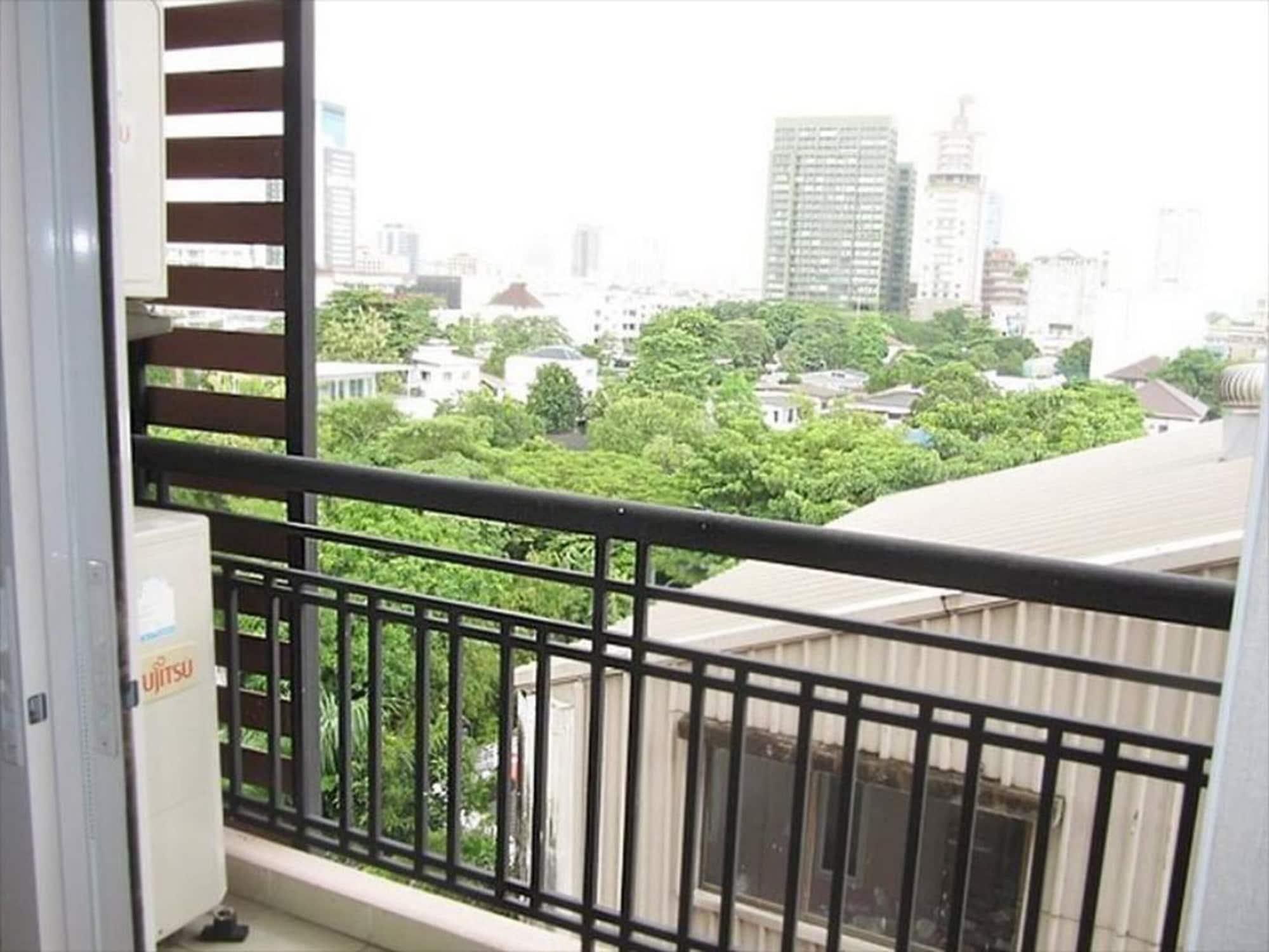 Hotel D Varee Montara Thonglor 25 3*