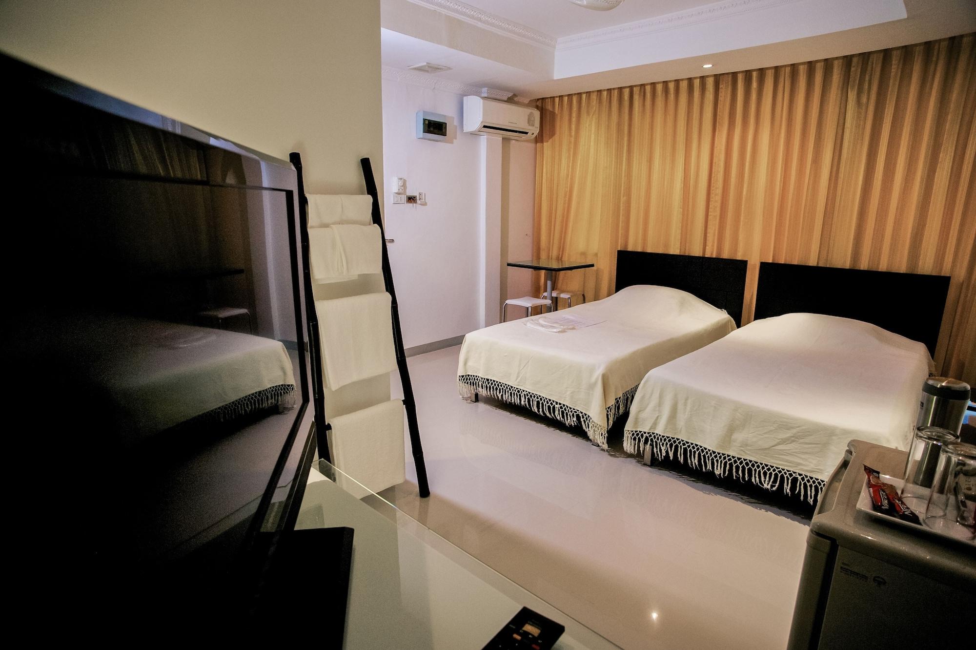 Prince House Hotel