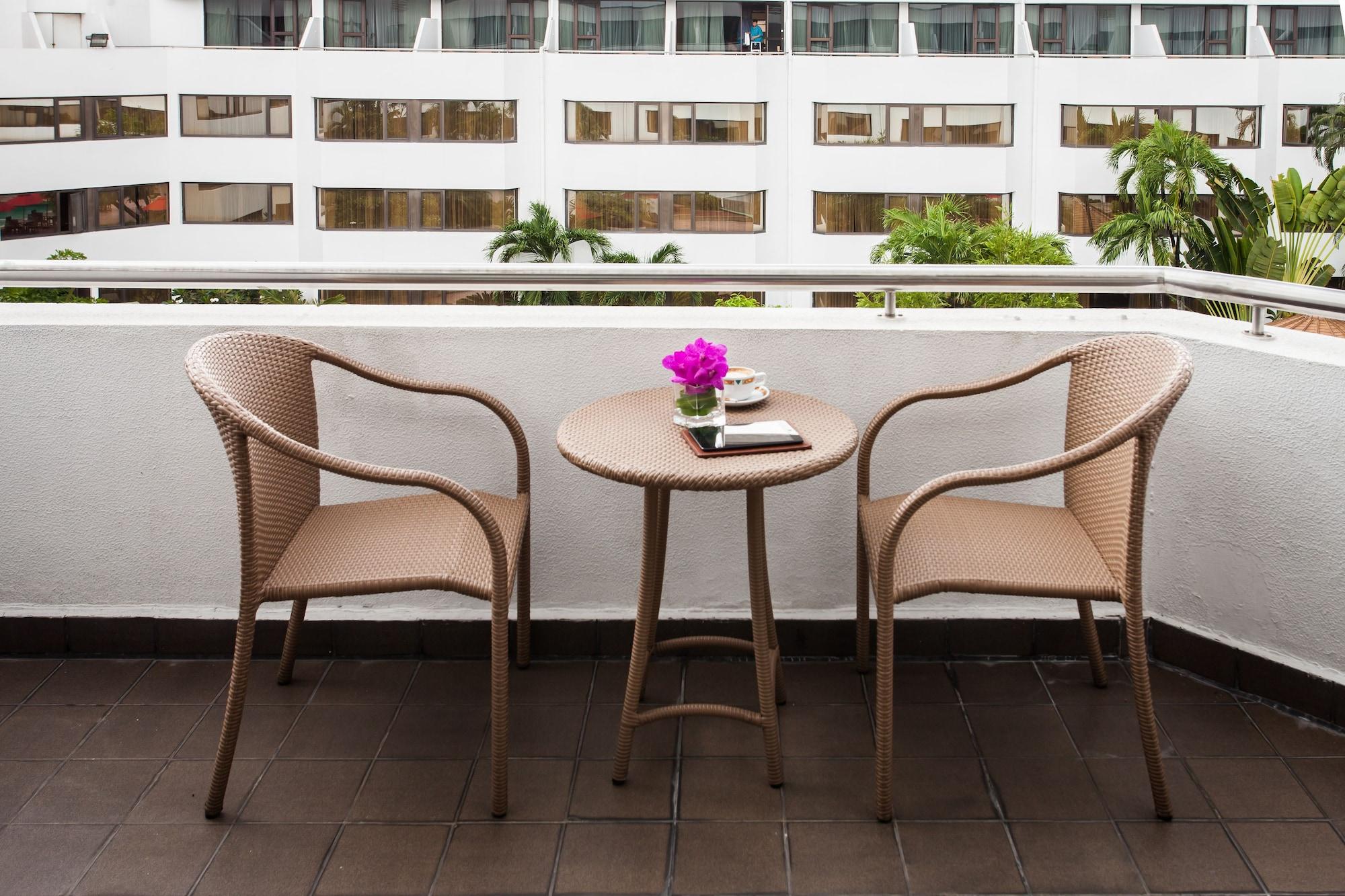 Hotel Amari Don Muang Airport Bangkok