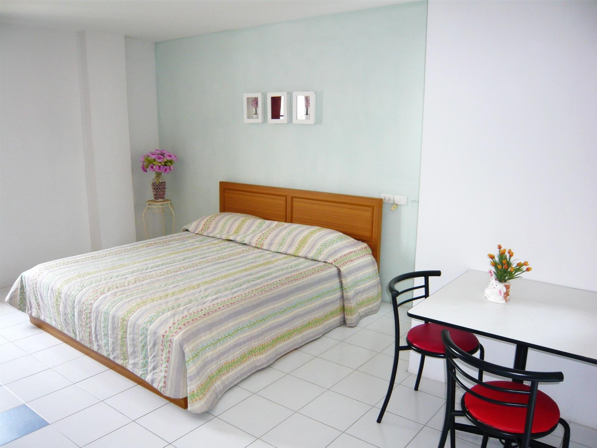 Thanapa Mansion Guest house Bangkok