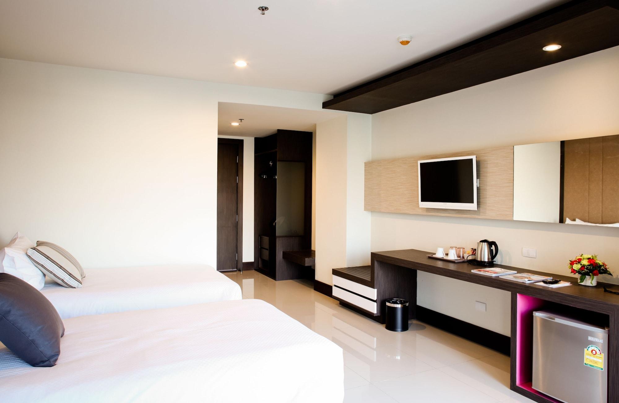 Hotel Crystal Suvarnbhumi Airport 4*