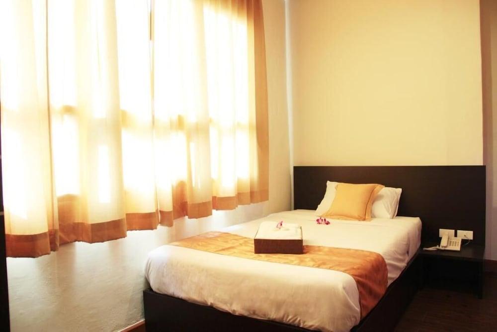 Khaosan Park Inn