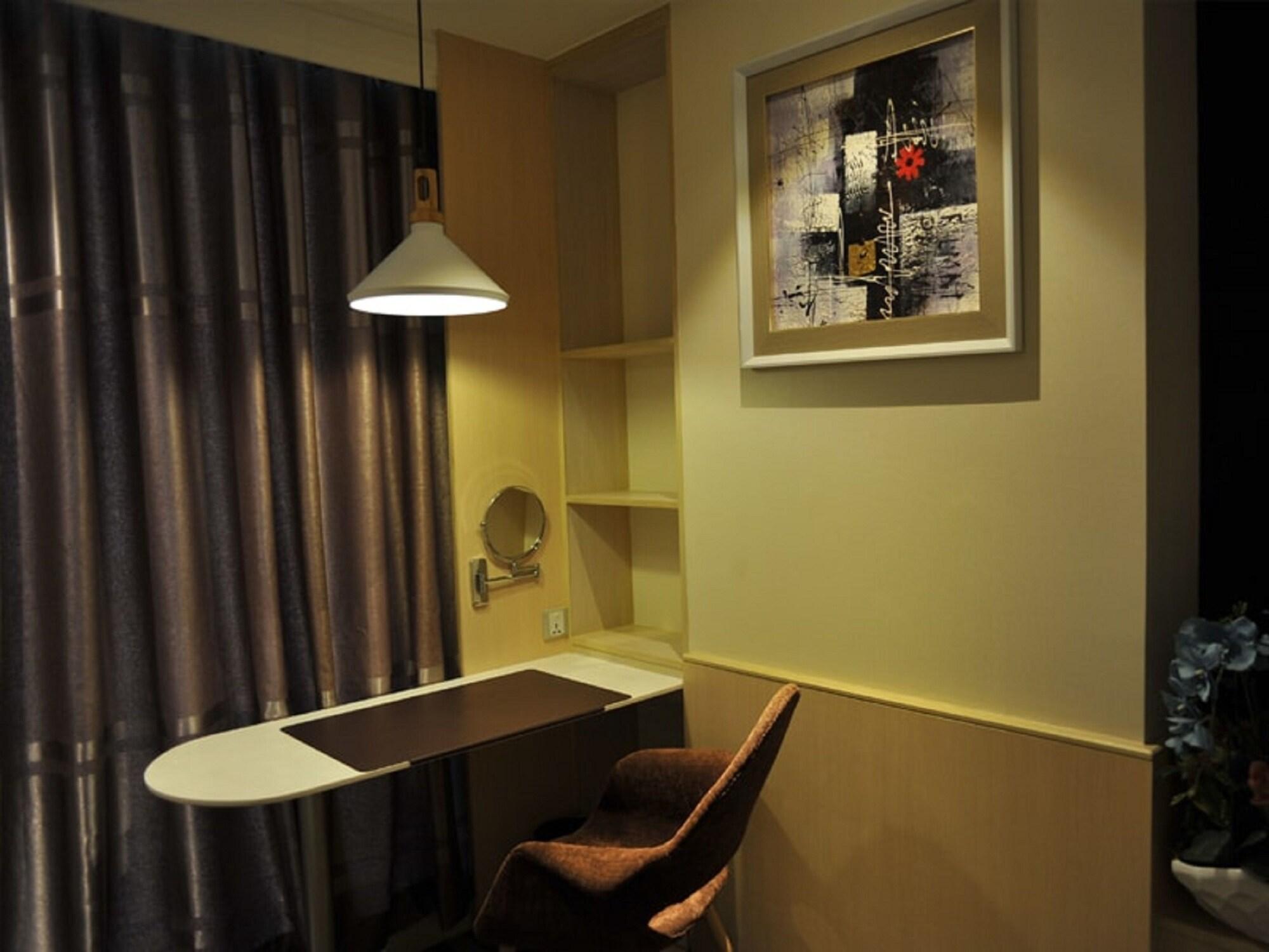The Bazaar 5*