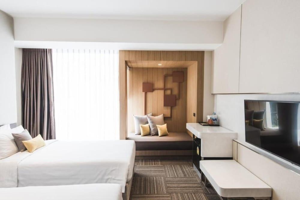 Hotel Twothree A Homely - Sha Extra Bangkok
