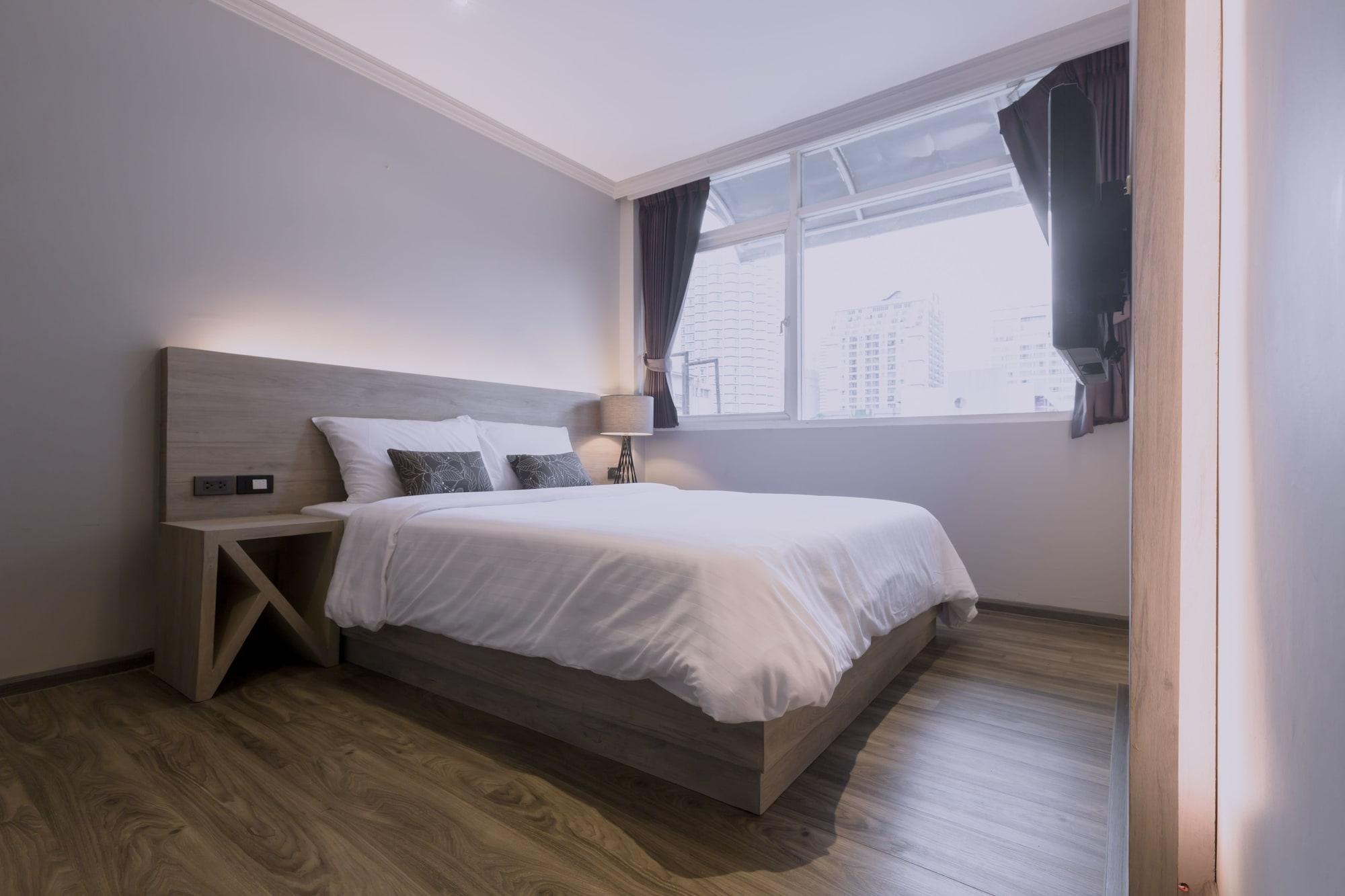 Maxim's Hotel Bangkok
