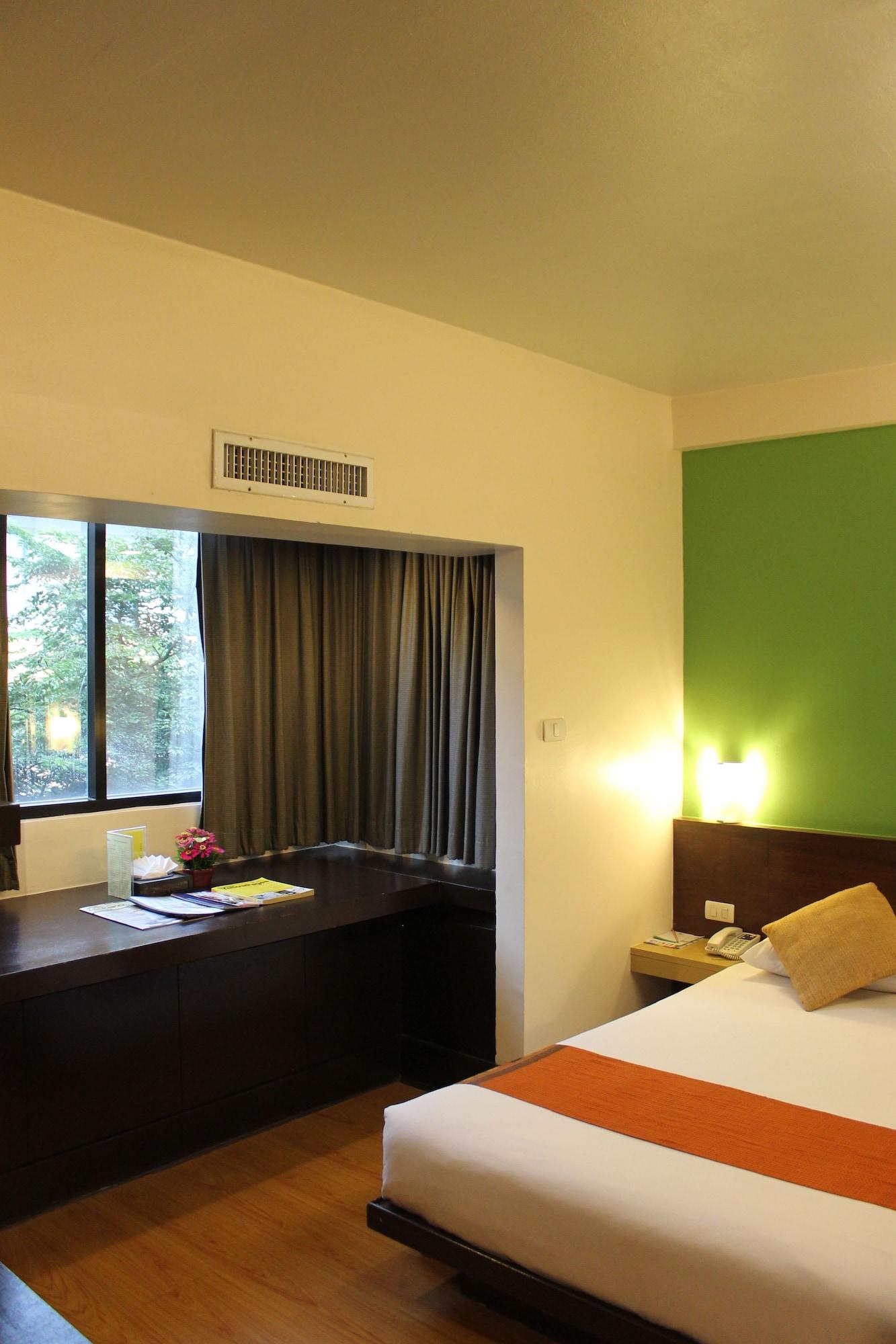 The Seasons Huamark - Sha Hotel 3*