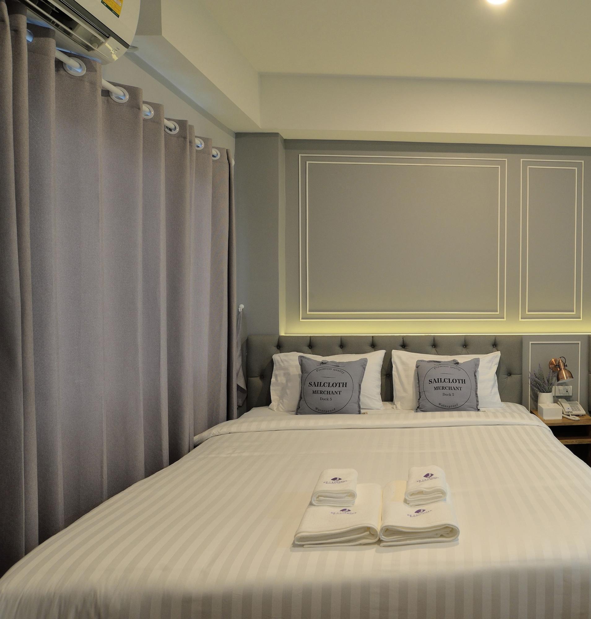 De Lavender Hotel