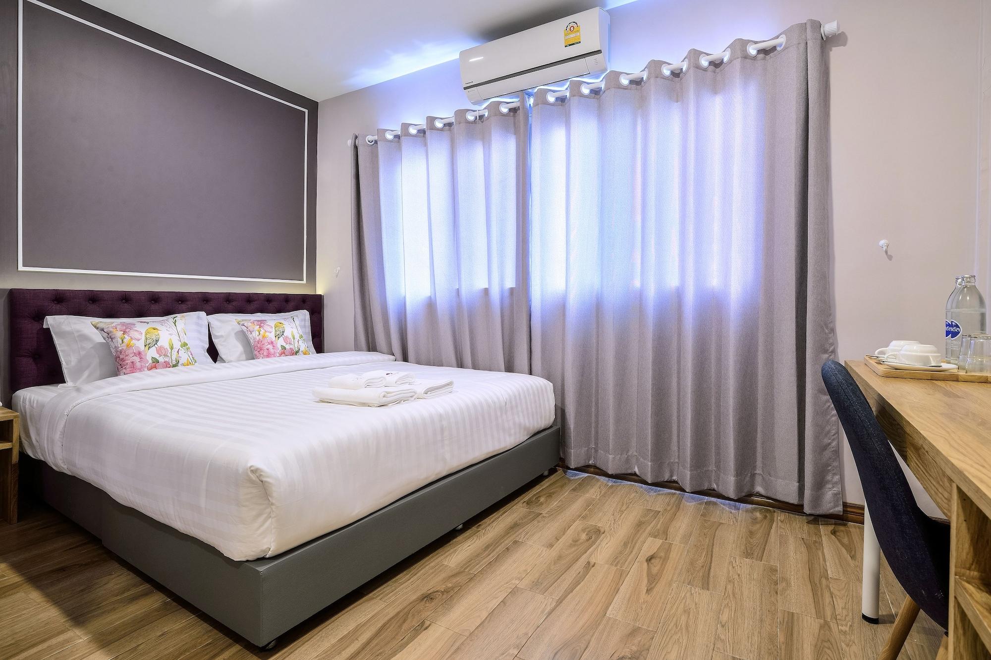 De Lavender Hotel 3*