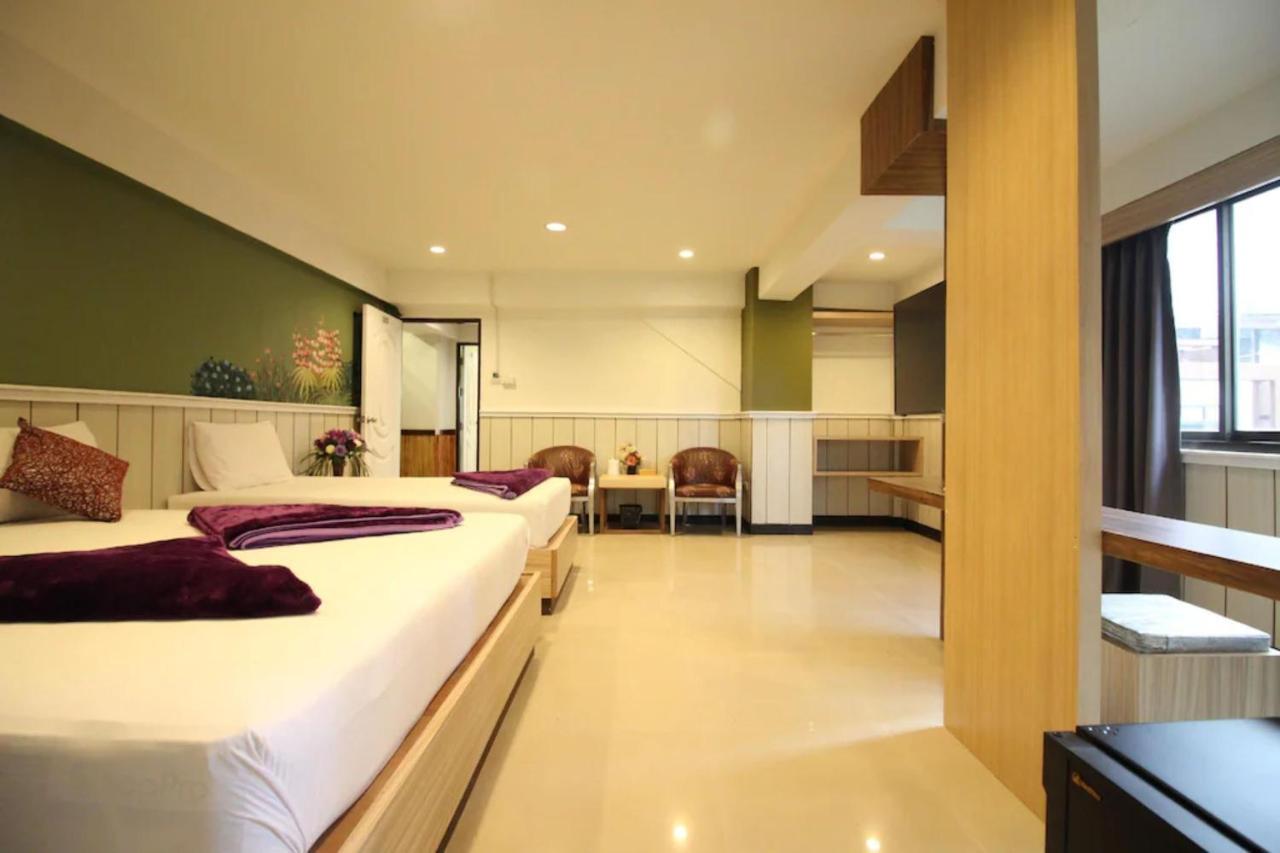 Kaya Place Hotel Bangkok
