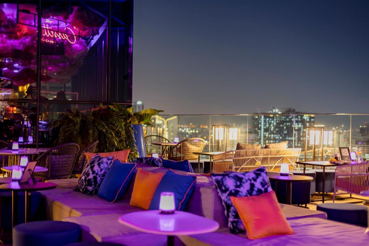 Hotel So/