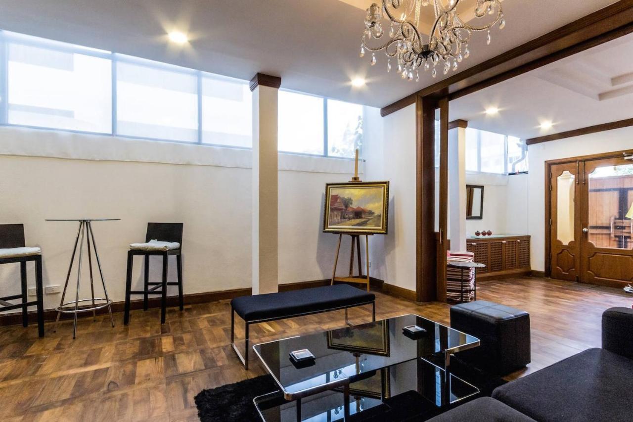 Fabulous Ground Floor Dasiri Downtown Apartment