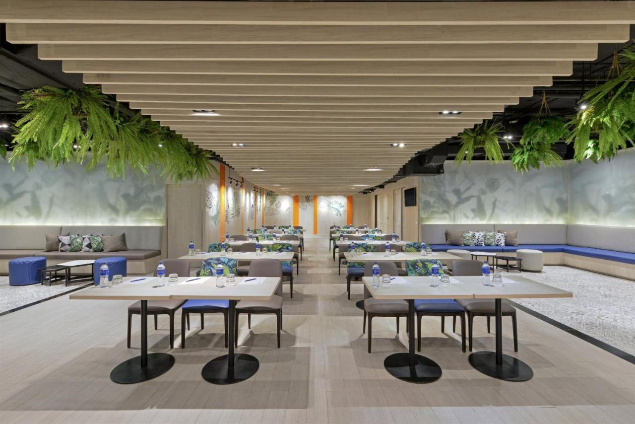 Hotel Express Sukhumvit 11 By Ihg Bangkok