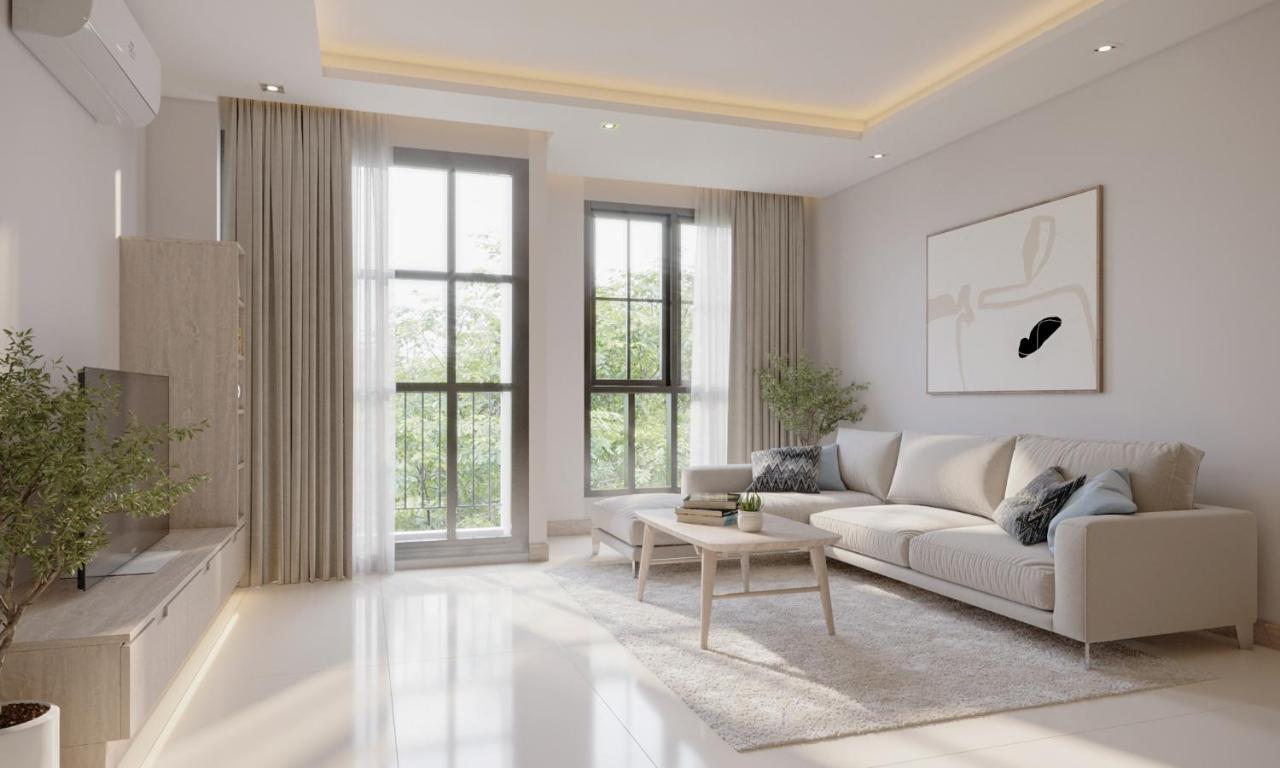 Leon Lasalle And Residences *