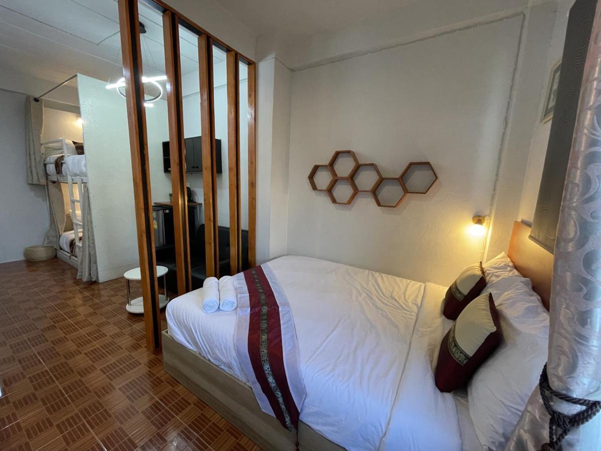Acozyposhtel Hotel 4*
