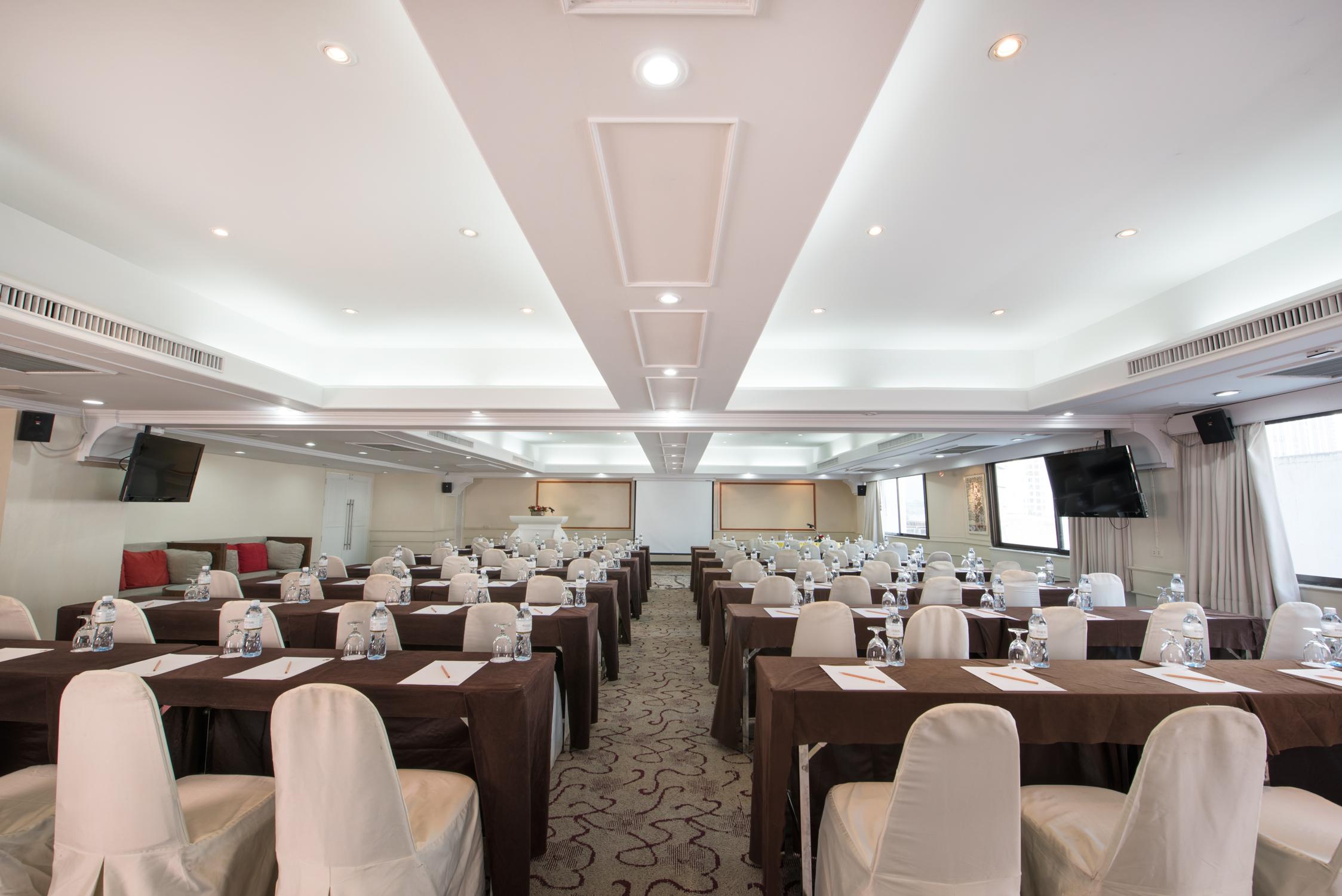 Furama Silom