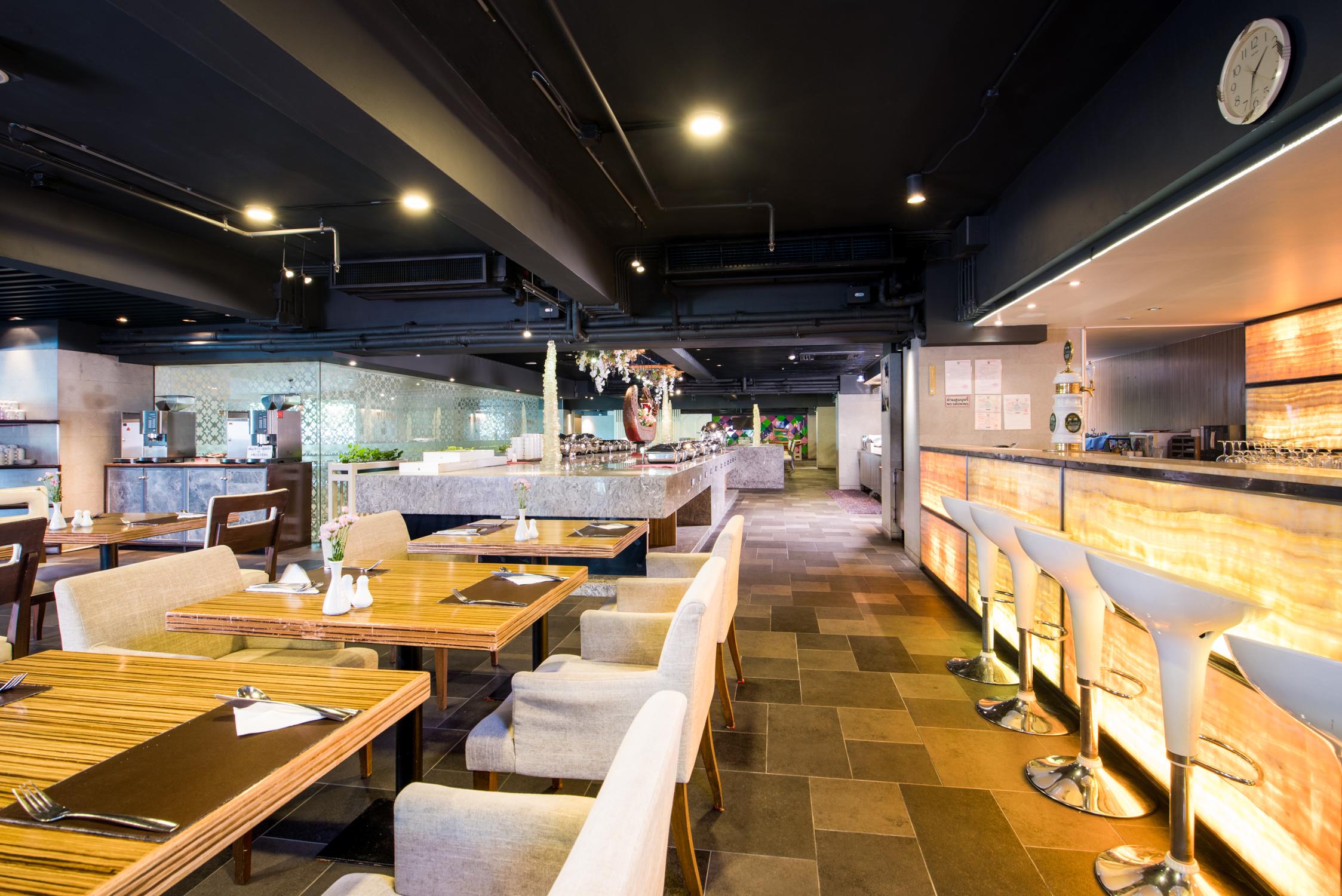 Furama Silom Hotel 4*