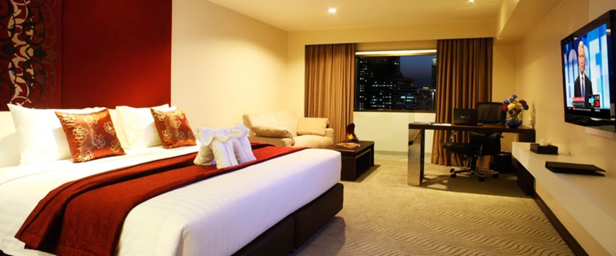 Hotel Furama Silom 4*