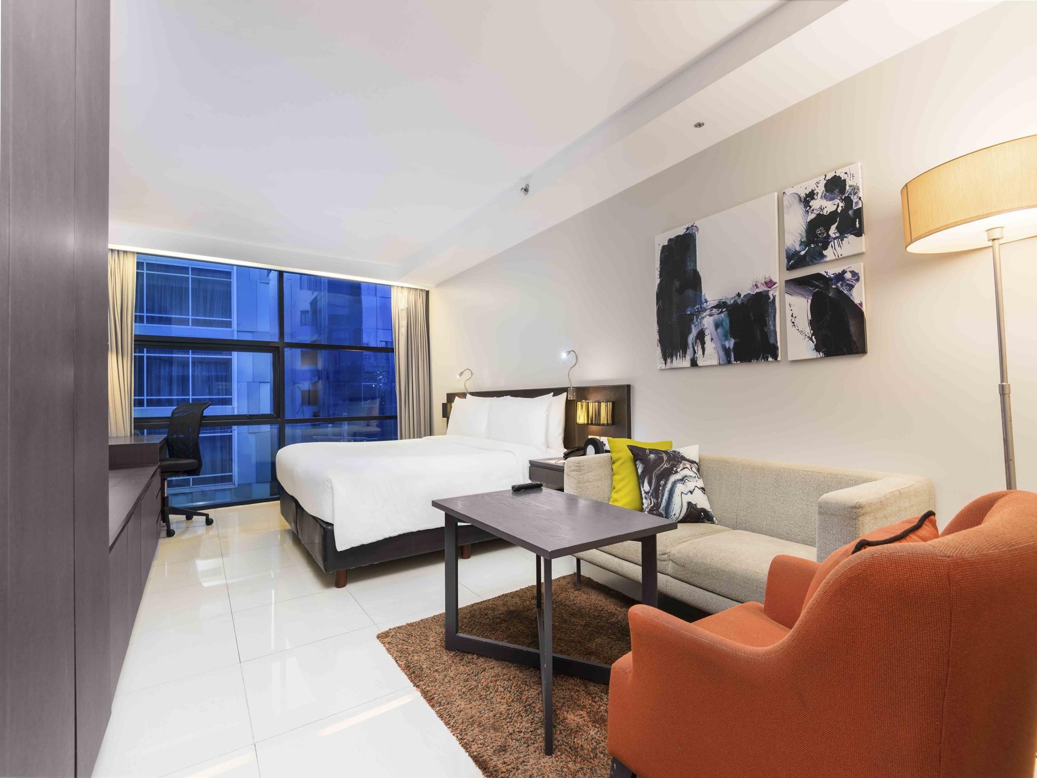 Maitria Sukhumvit 18 – A Chatrium Collection