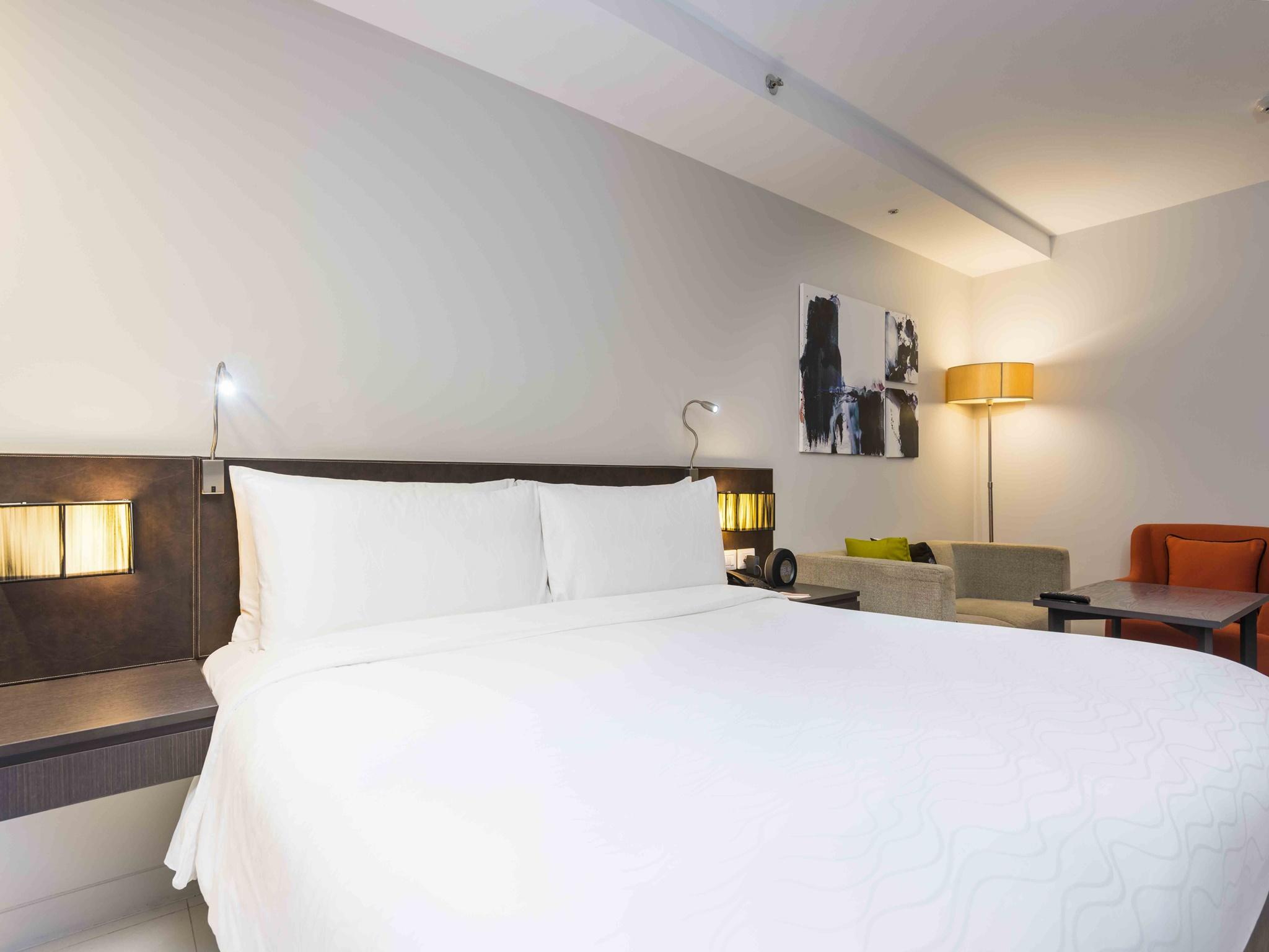 Maitria Sukhumvit 18 – A Chatrium Collection Bangkok