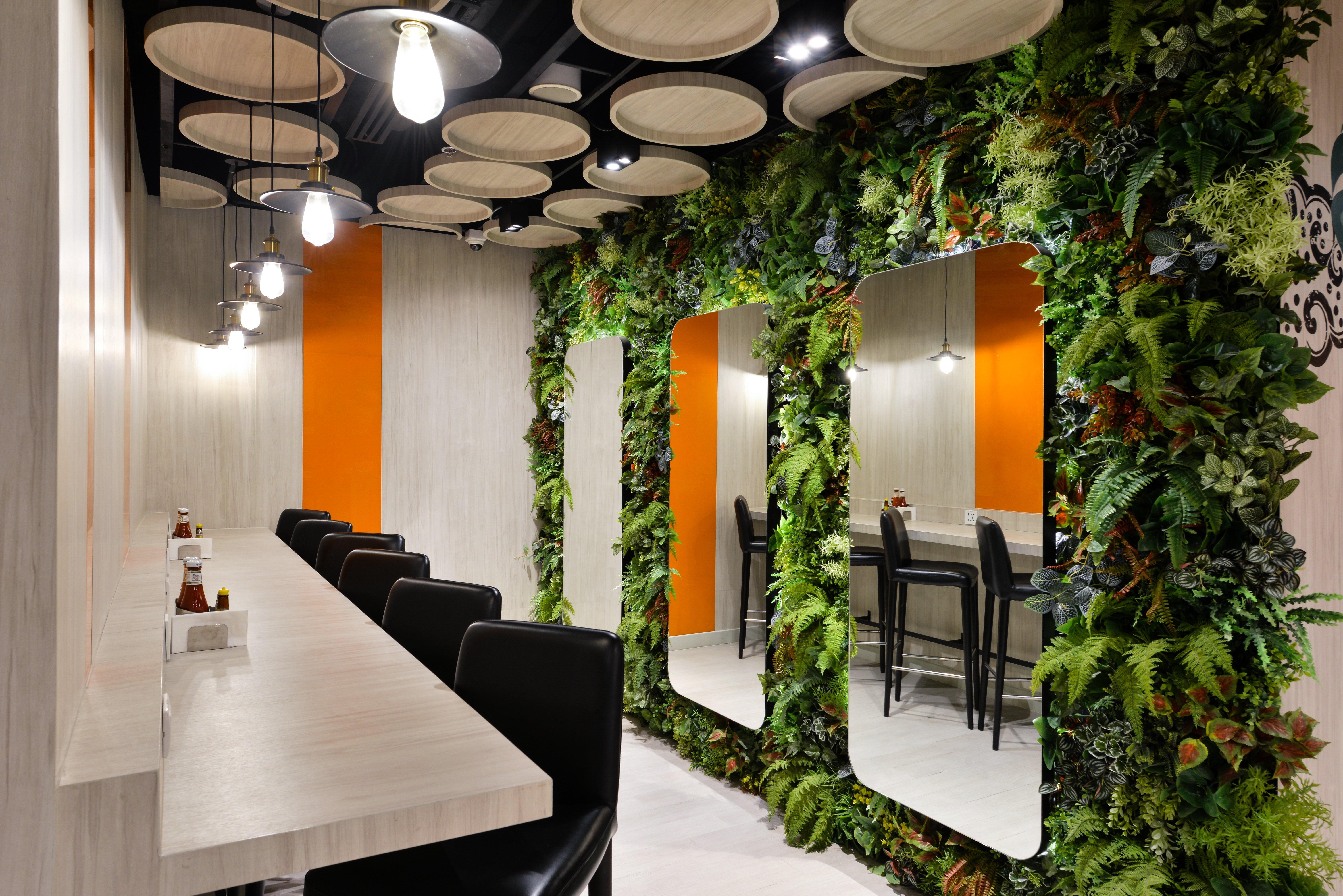 Express Sukhumvit 11 By Ihg Hotel