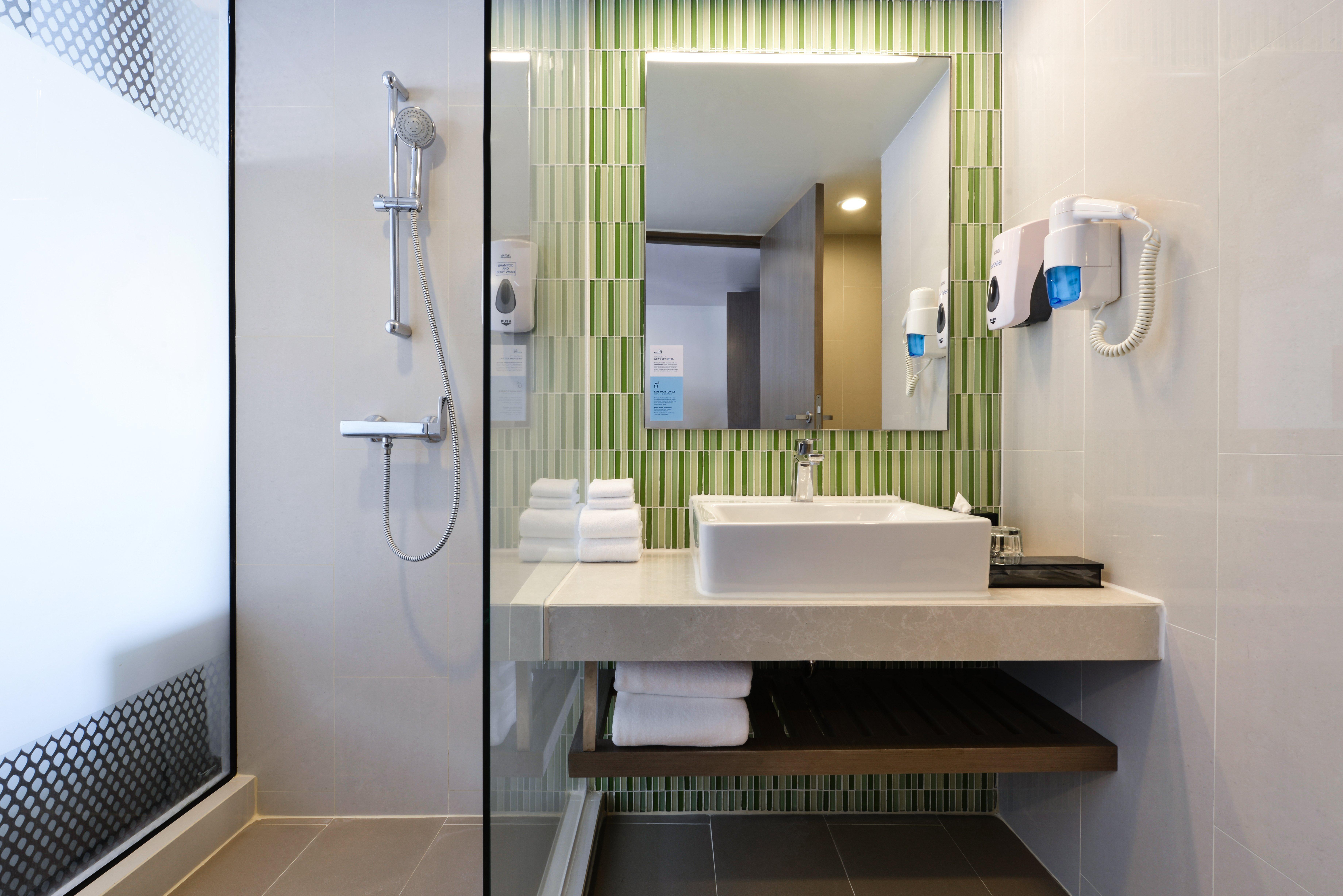 Express Sukhumvit 11 By Ihg 4* Bangkok