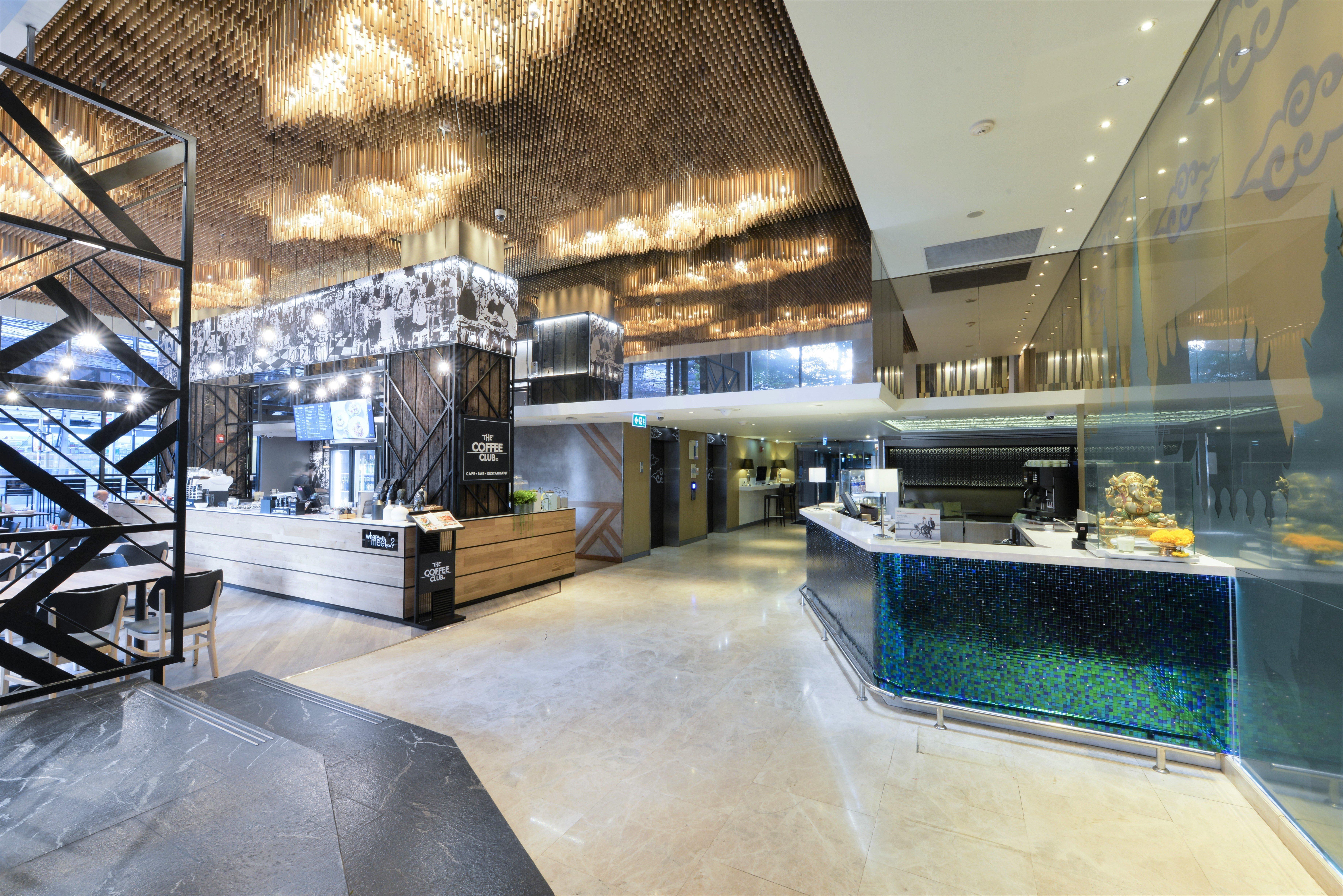 Hotel Express Sukhumvit 11 By Ihg 4*