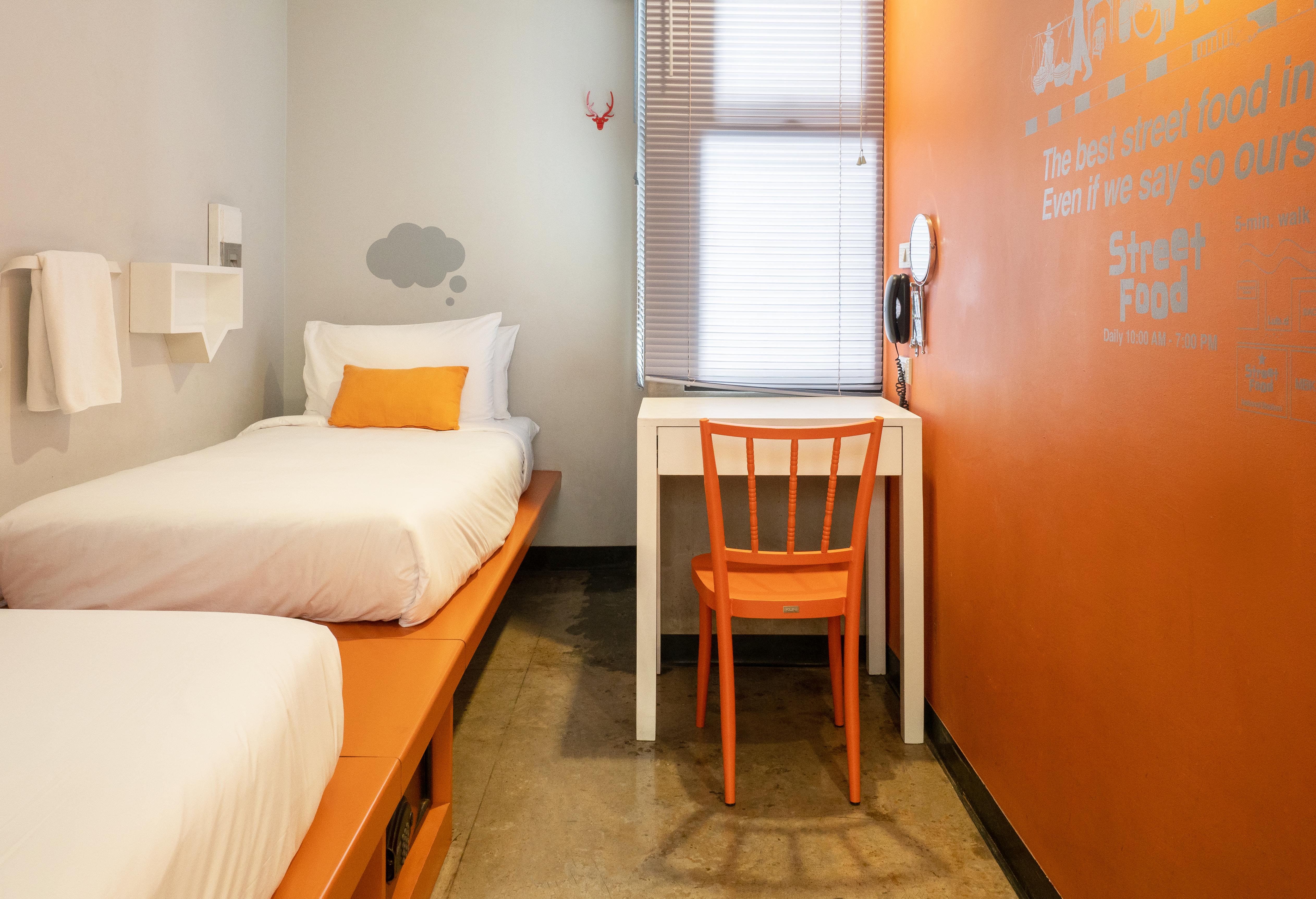 Lub D Siam - Opposite Mbk & Next To Skytrain - Perfect For Shopping Lovers! Hostel