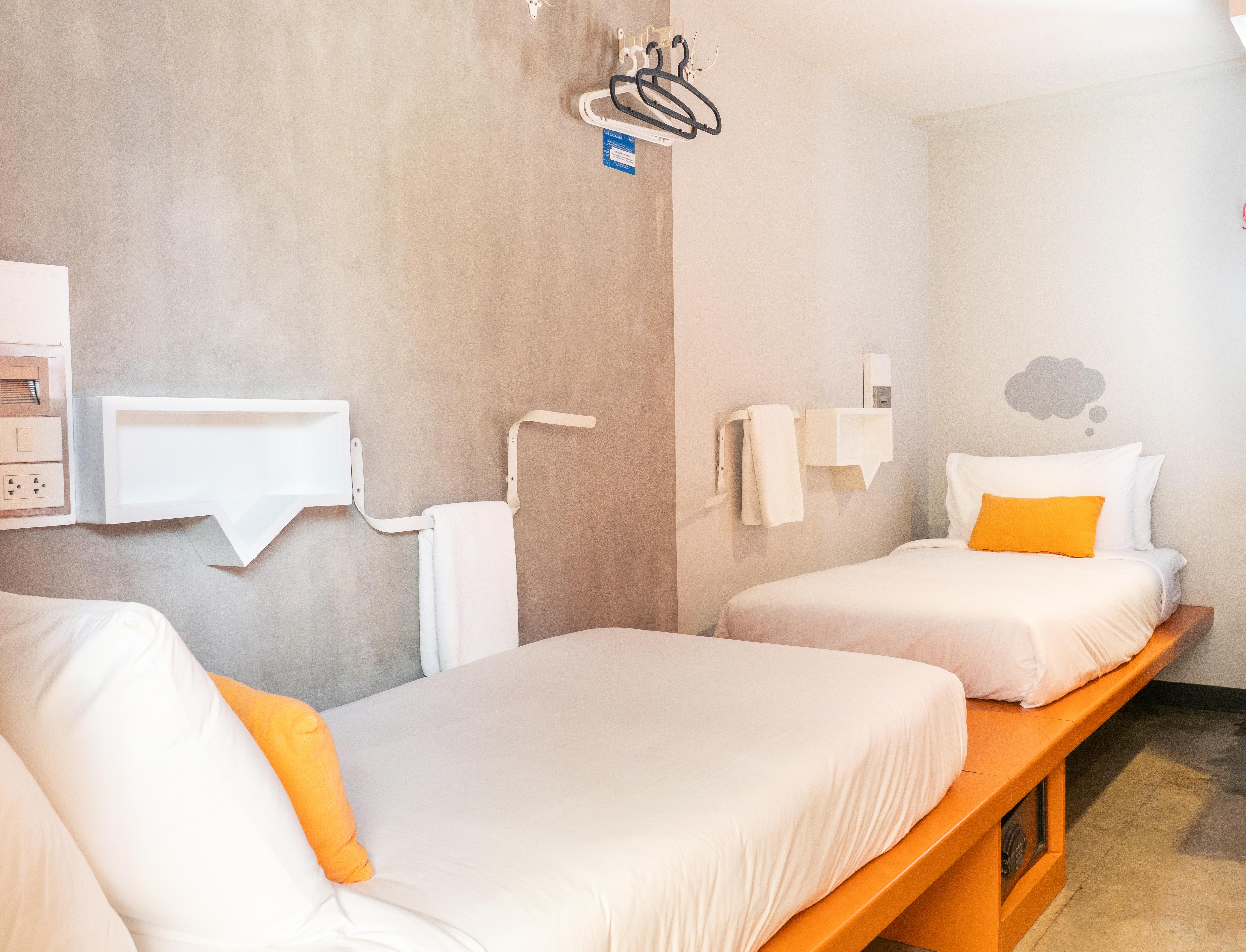 Lub D Siam - Opposite Mbk & Next To Skytrain - Perfect For Shopping Lovers! Hostel *