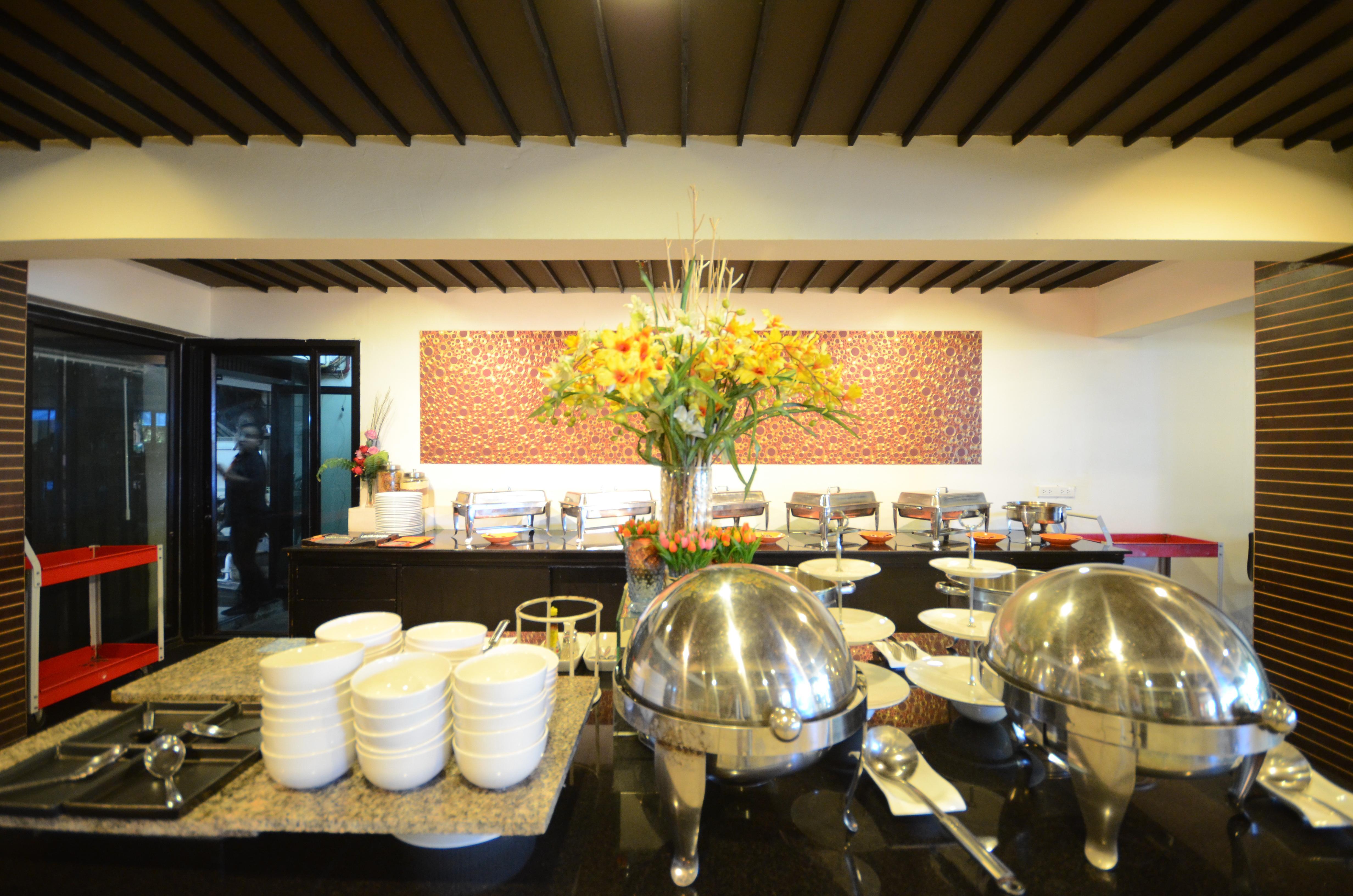 Solace At Srinakarin 5* Bangkok