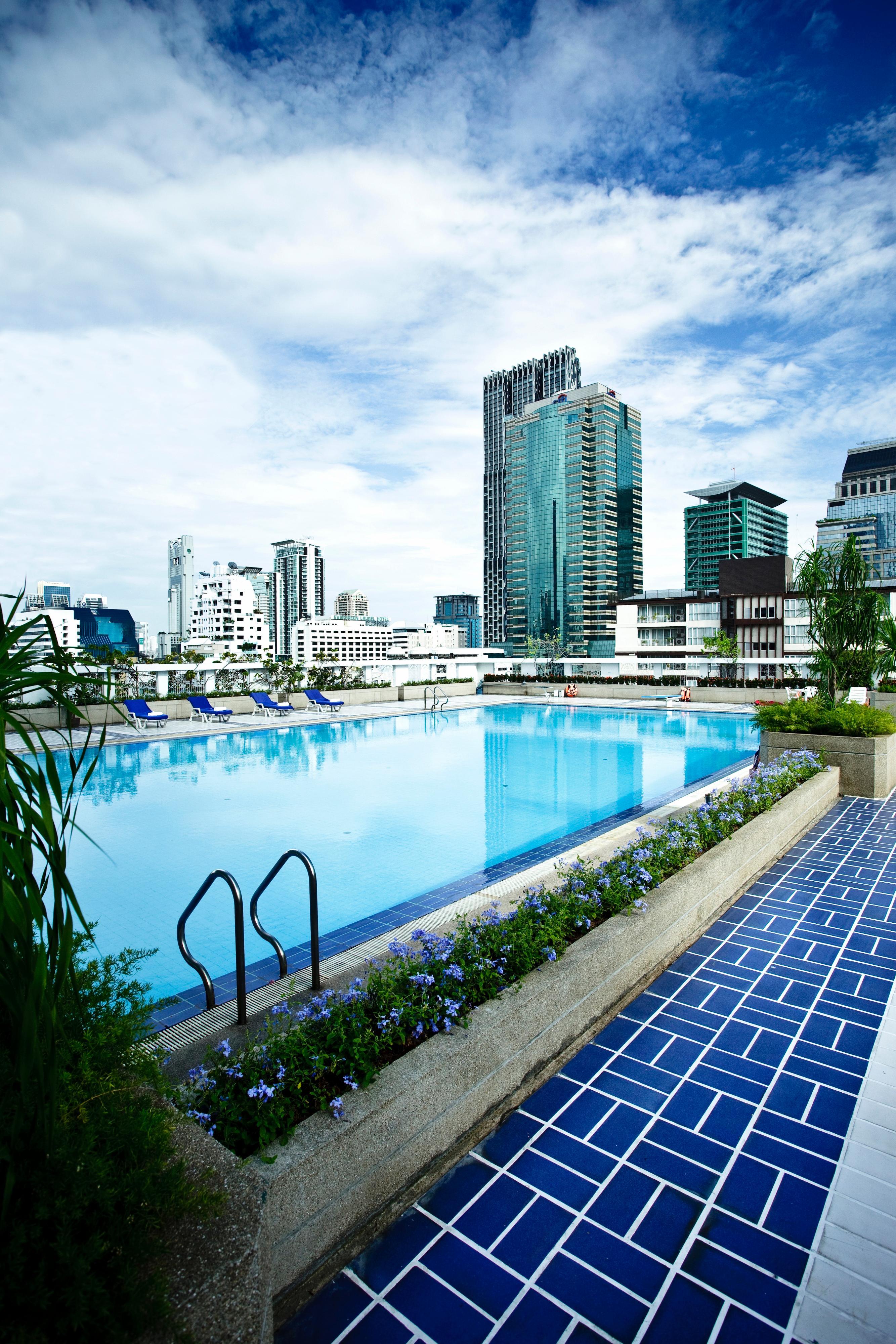 Trinity Silom Hotel 3*
