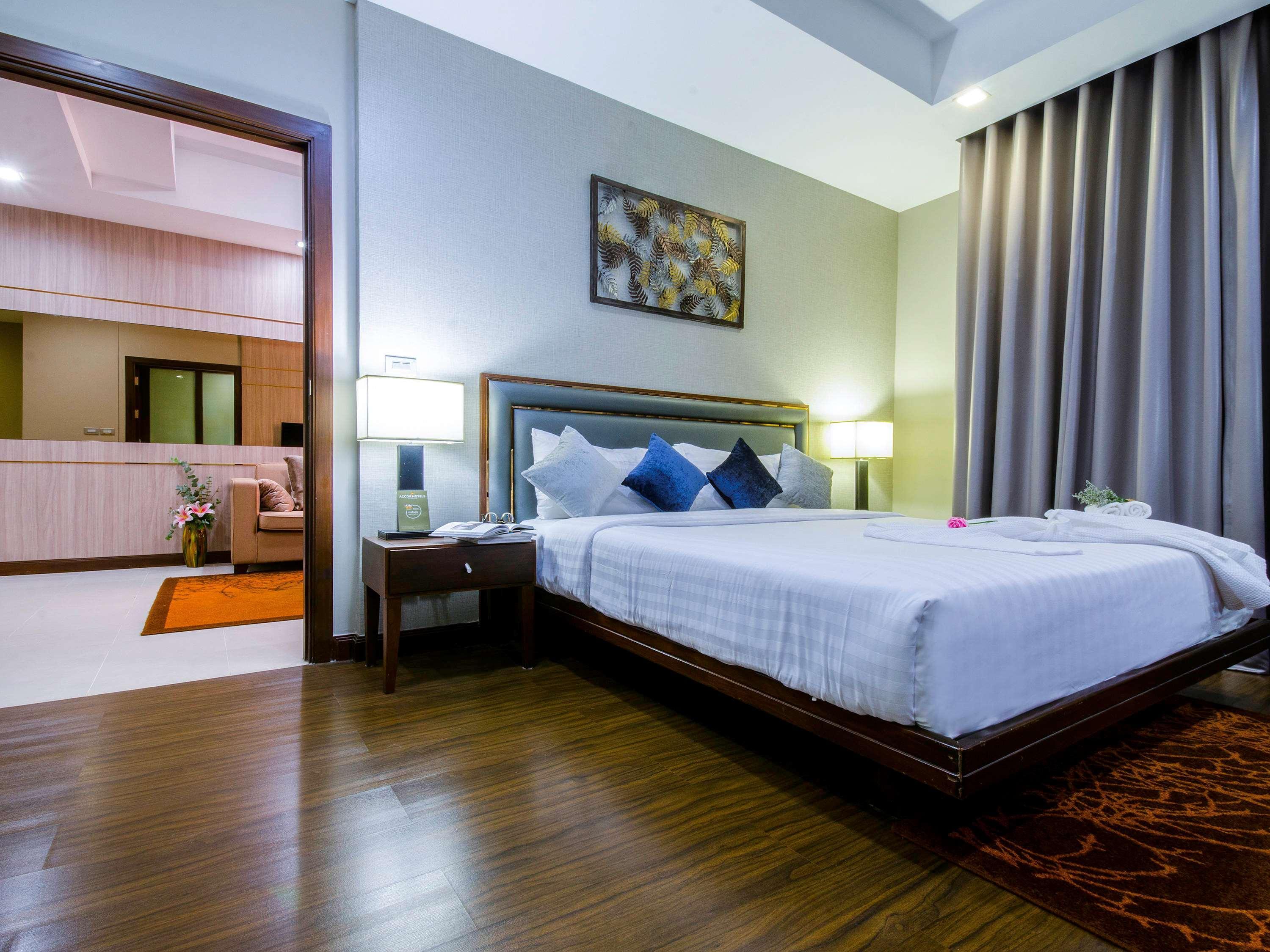 Grand Mercure Asoke Hotel