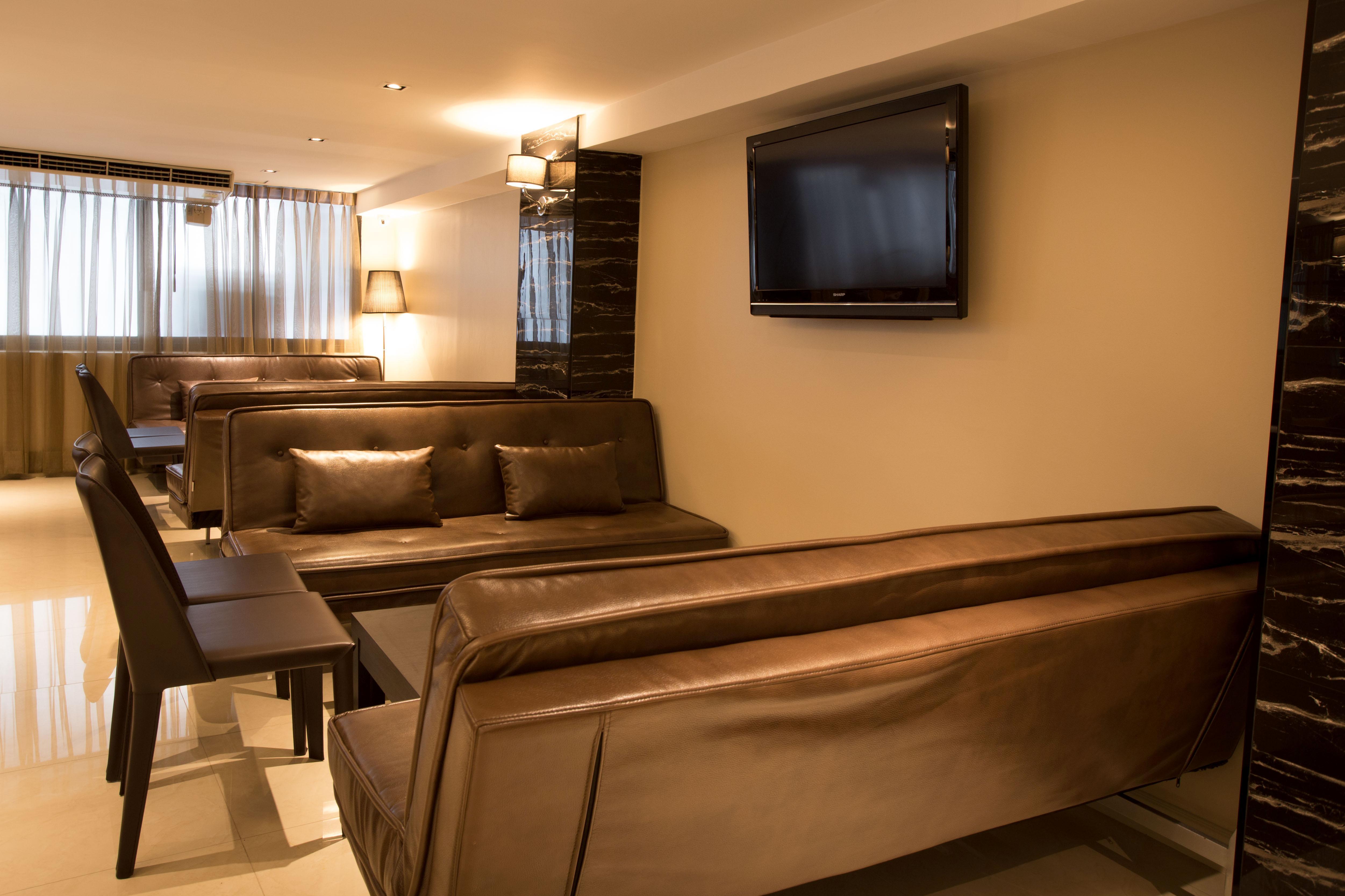Hotel First House 3*