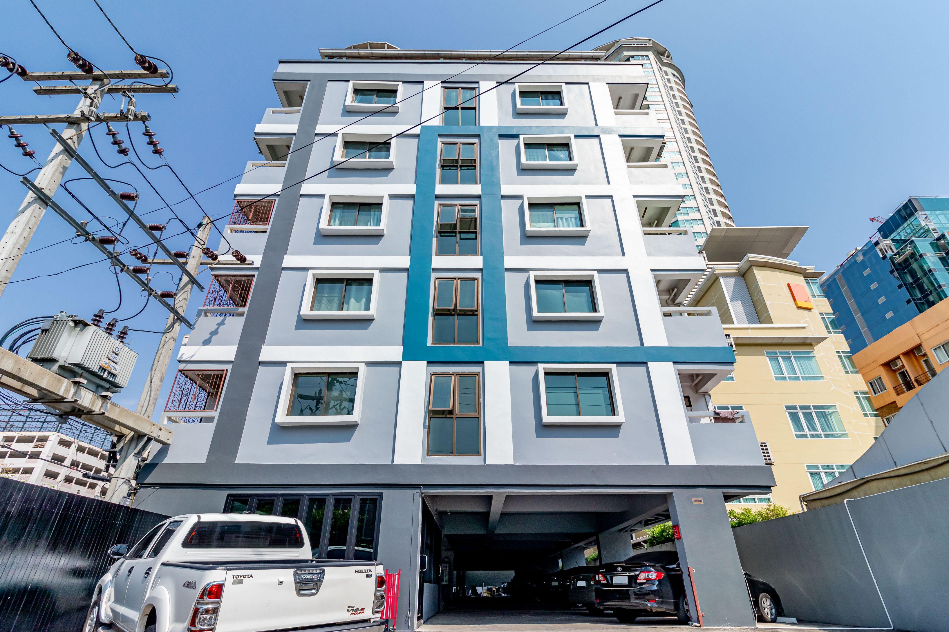 Living Naraa Place Penginapan 2*