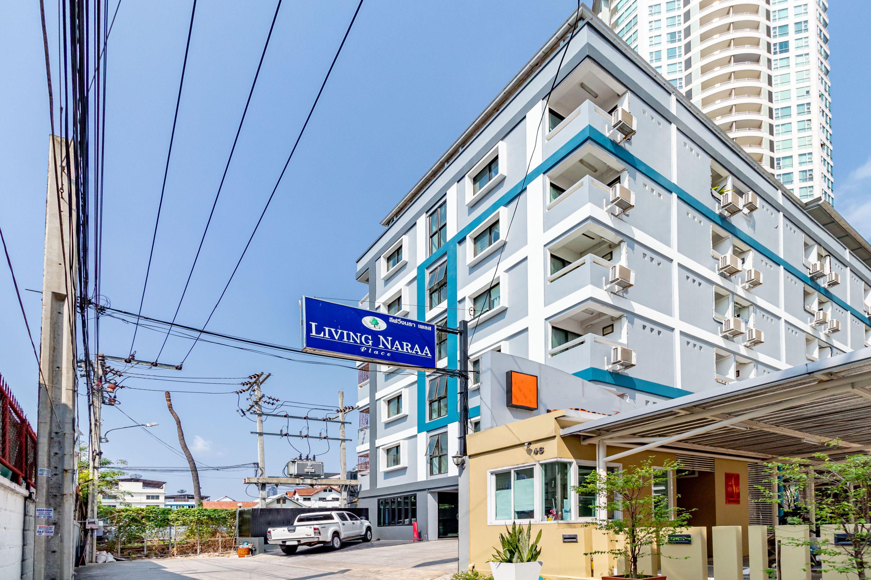 Penginapan Living Naraa Place 2*